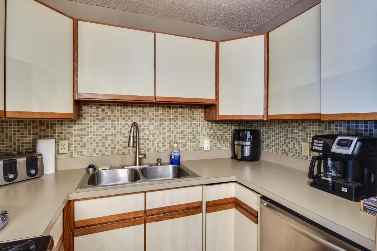 Ski-Inandout And Golf Condo With Aandc At Holiday Valley! Ellicottville Exteriér fotografie