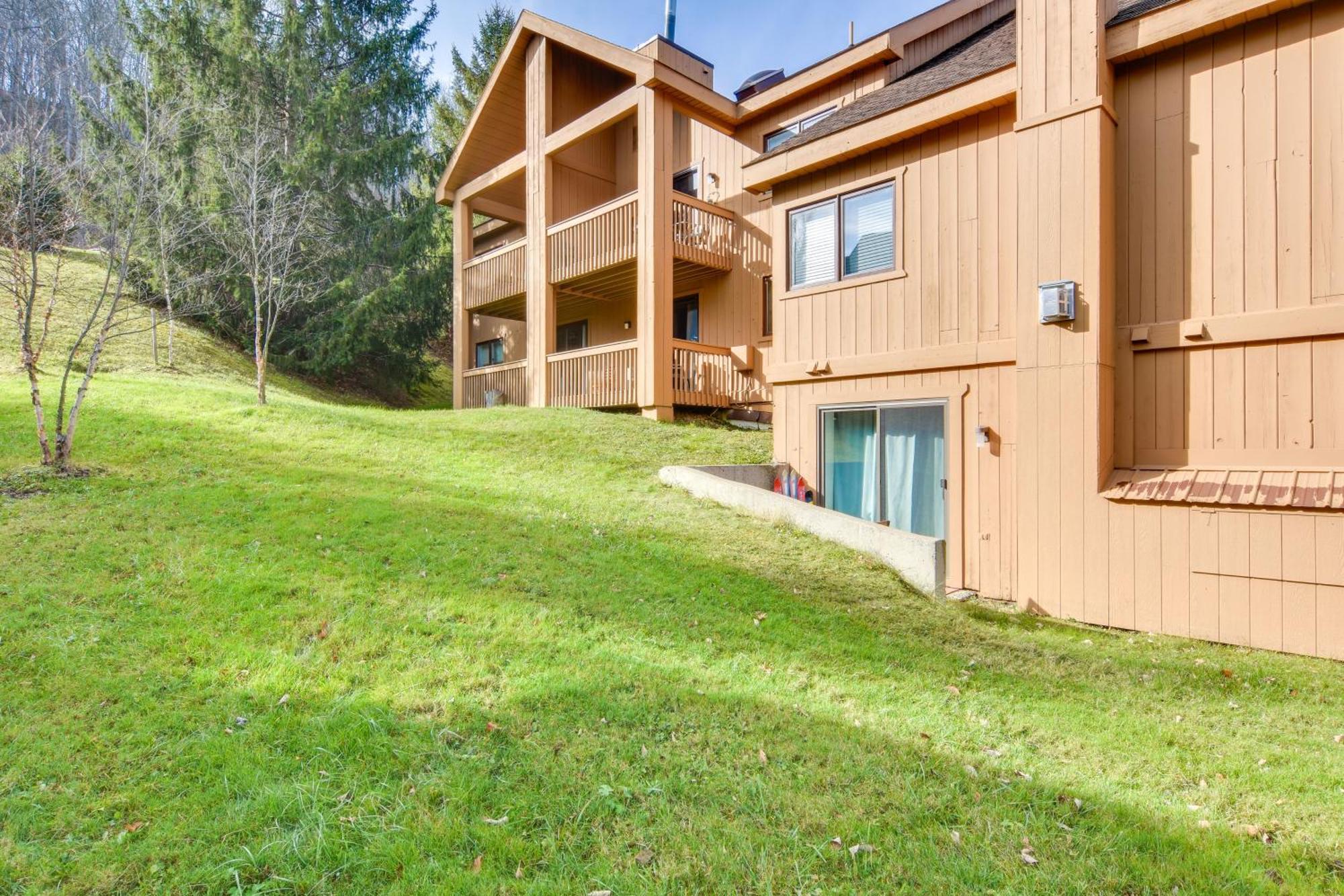 Ski-Inandout And Golf Condo With Aandc At Holiday Valley! Ellicottville Exteriér fotografie